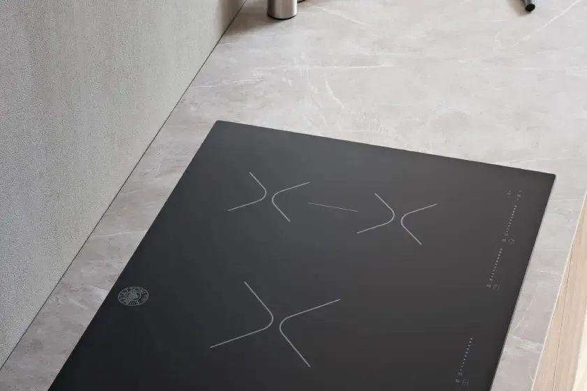 Bertazzoni P365IAE 36 5 Induction Zones Cooktop Nero