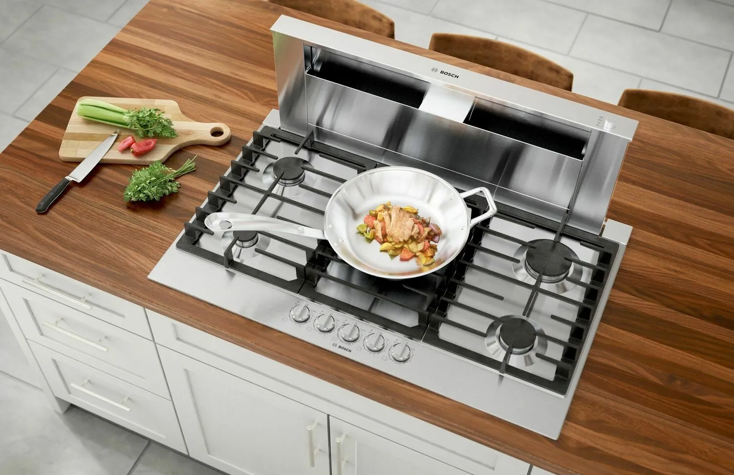 Bosch NGM8657UC 800 Series Gas Cooktop 36'' Stainless Steel Ngm8657Uc