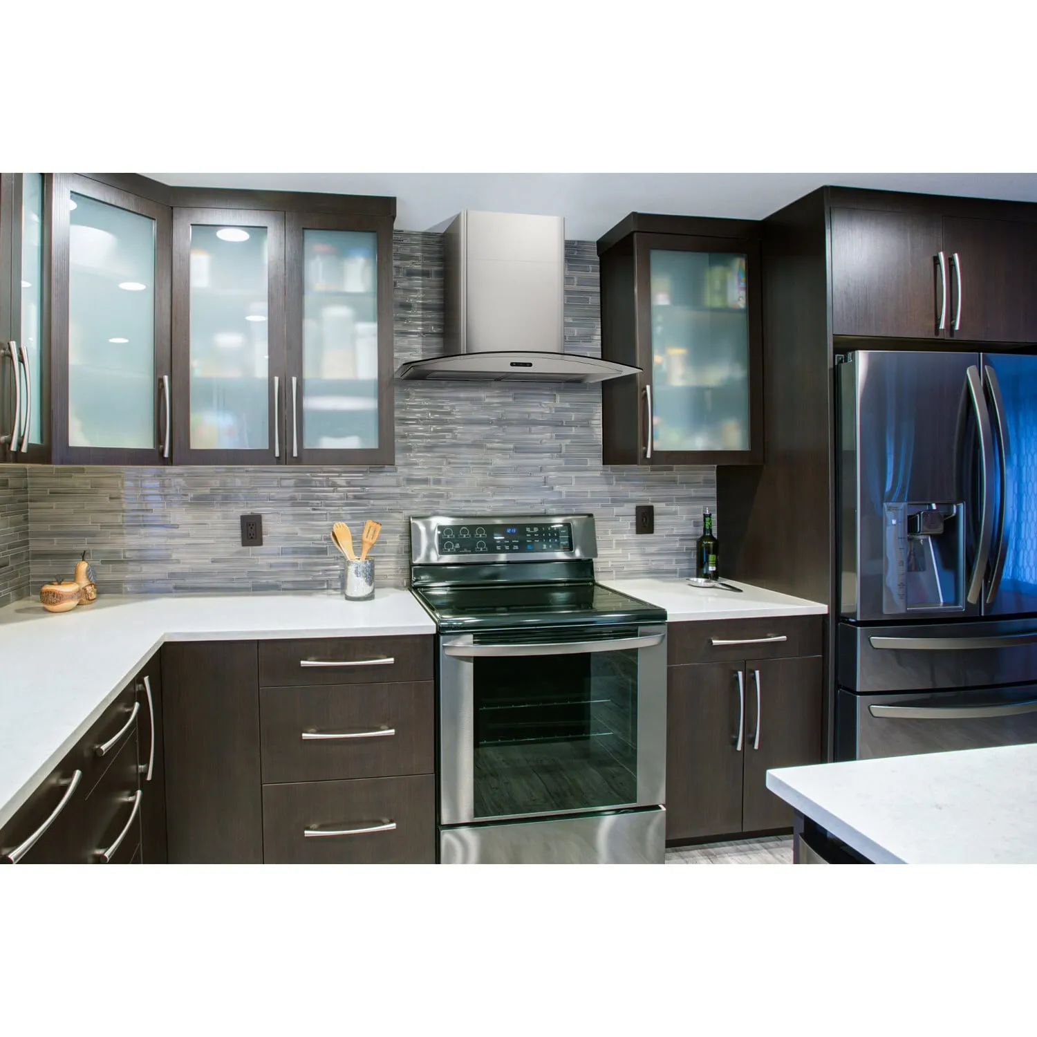 Broan EW4636SS Broan Elite Ew46 Series 36-Inch Convertible Curved Glass Chimney Range Hood, 460 Max Blower Cfm, Stainless Steel
