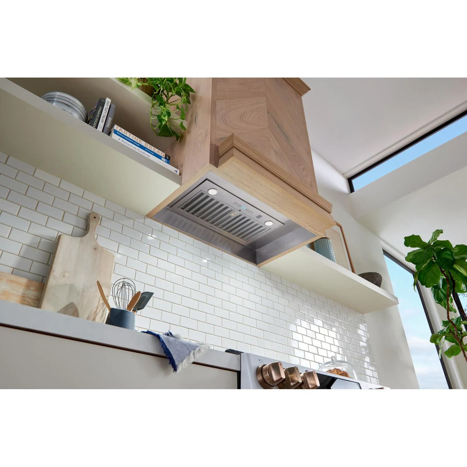 Broan PM600SSV Broan Elite 21-Inch Custom Range Hood Power Pack Insert, W/ Smartsense Auto Operation & Voice Control, Stainless Steel