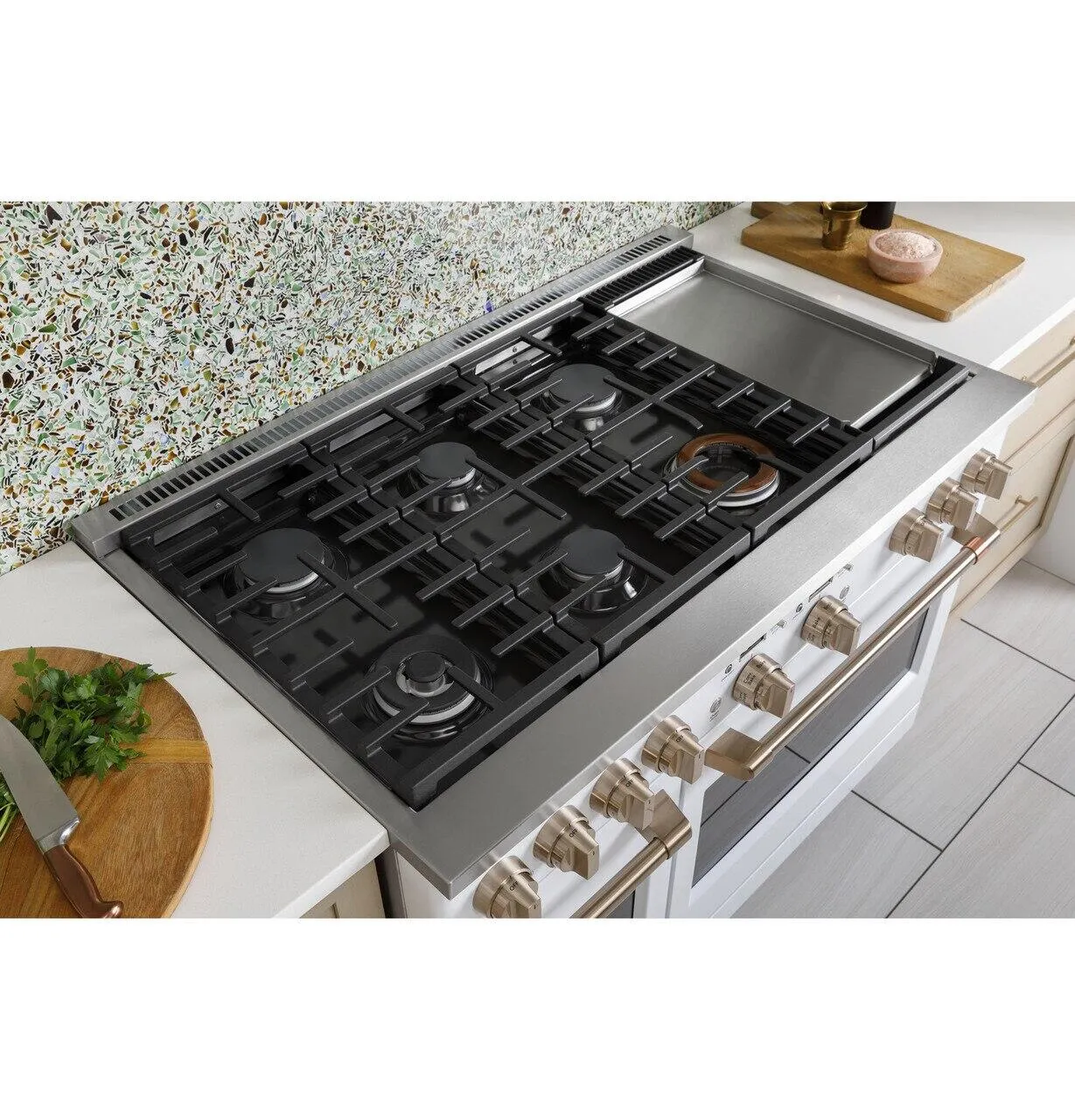 Cafe C2Y486P2TS1 Caf&#8482; 48" Smart Dual-Fuel Commercial-Style Range With 6 Burners And Griddle (Natural Gas)
