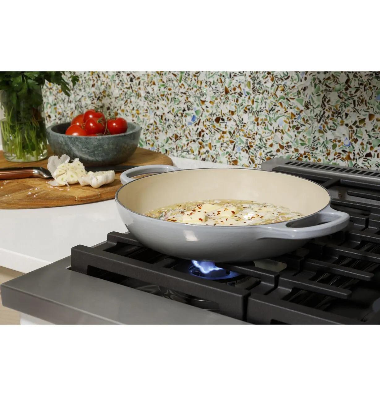 Cafe C2Y486P4TW2 Caf&#8482; 48" Smart Dual-Fuel Commercial-Style Range With 6 Burners And Griddle (Natural Gas)