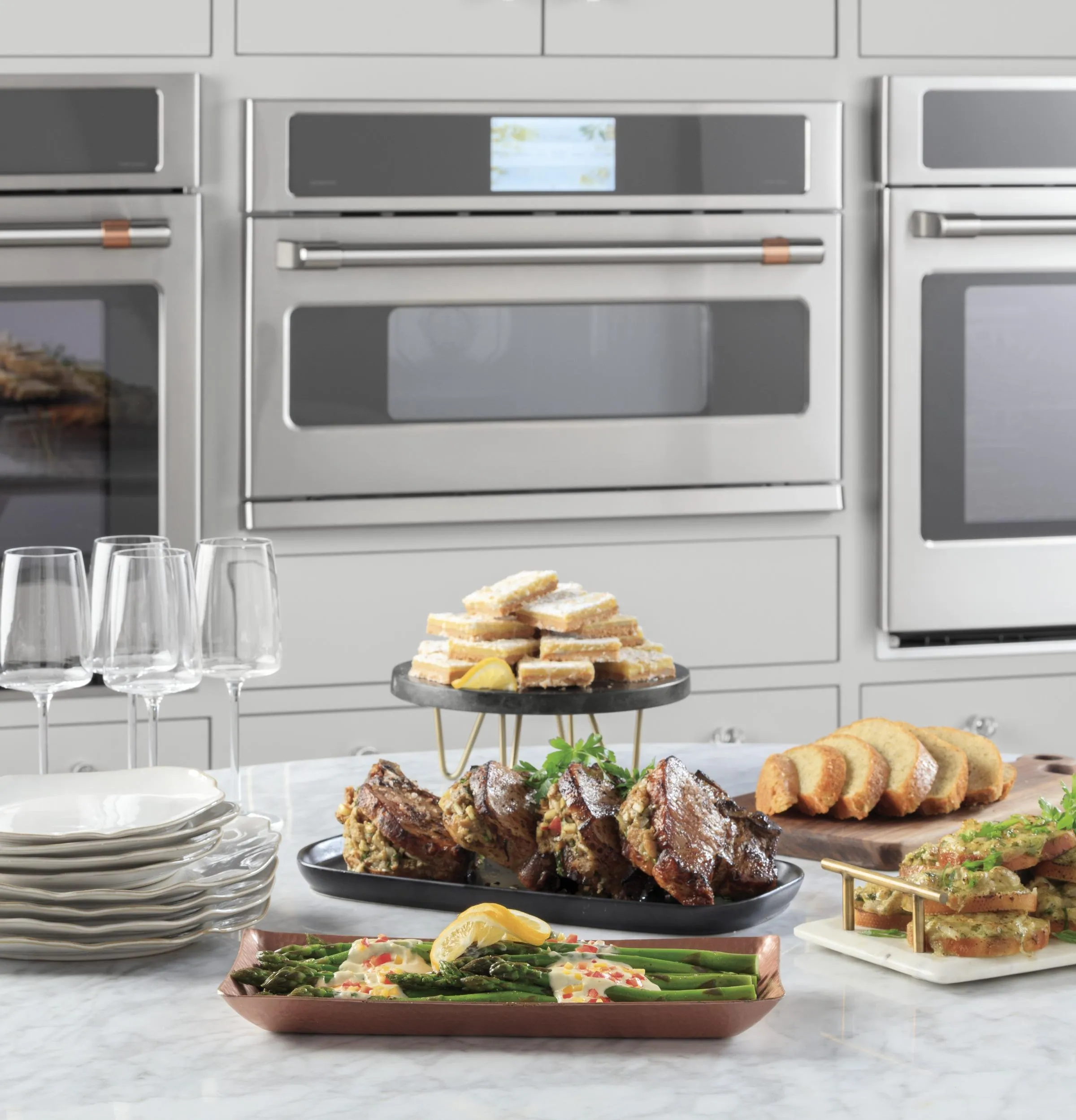 Cafe CSB913P4VW2 Caf&#8482; 30" Smart Five In One Oven With 120V Advantium Technology