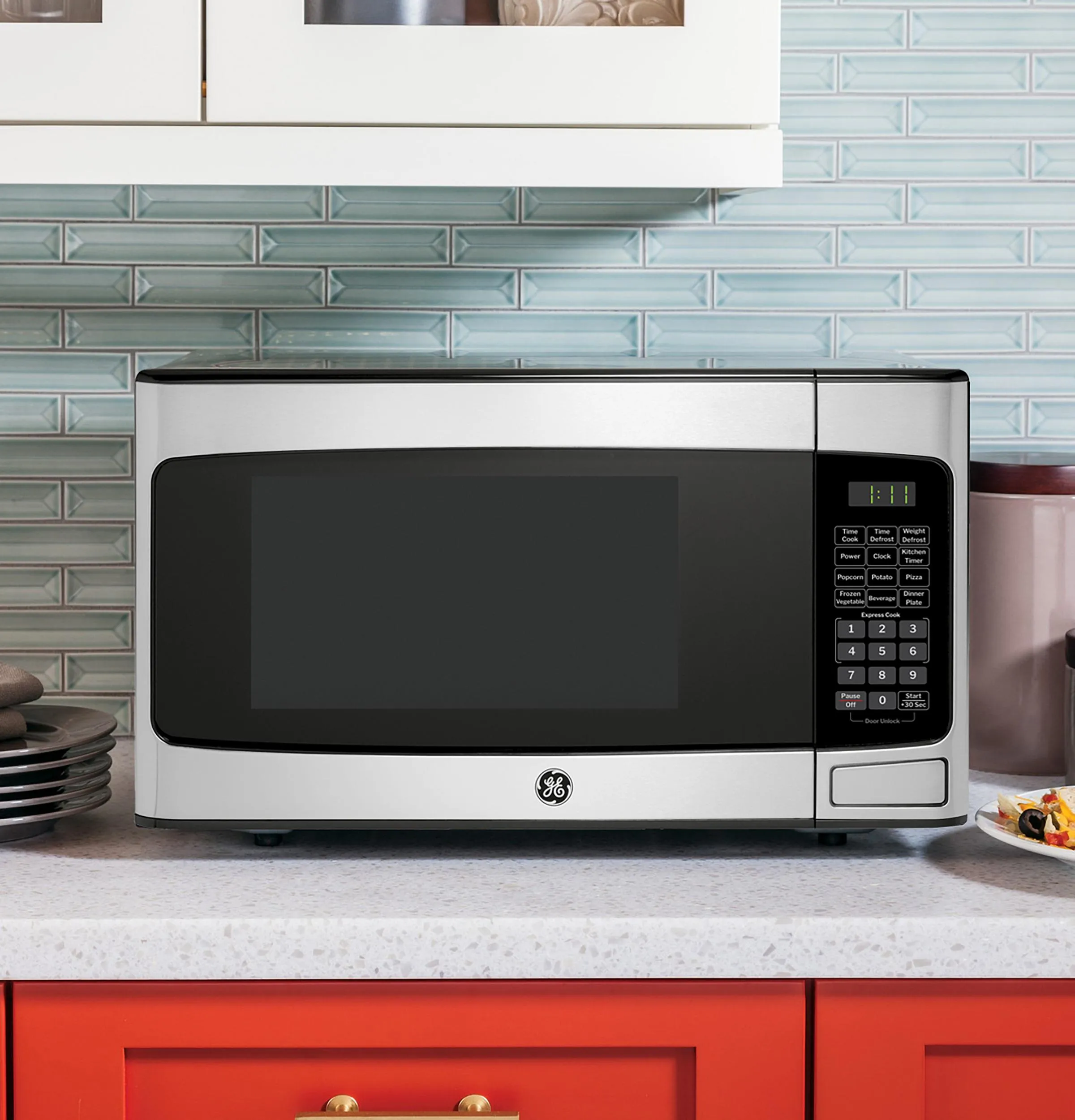 Ge Appliances GCST11N1WSS Ge 1.1 Cu. Ft. Capacity Countertop Microwave Oven