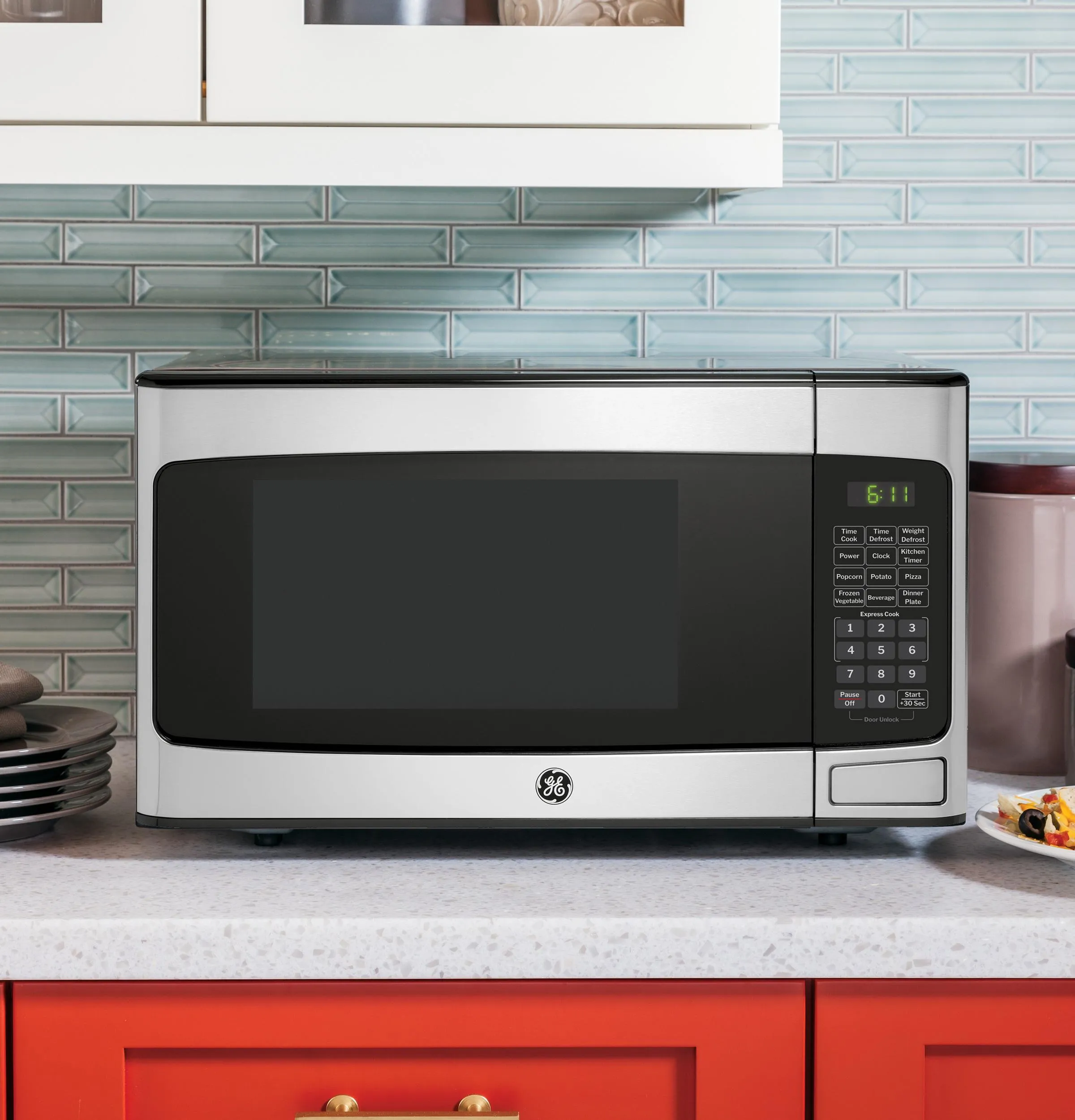 Ge Appliances GCST11X1WSS Ge 1.1 Cu. Ft. Capacity Countertop Microwave Oven