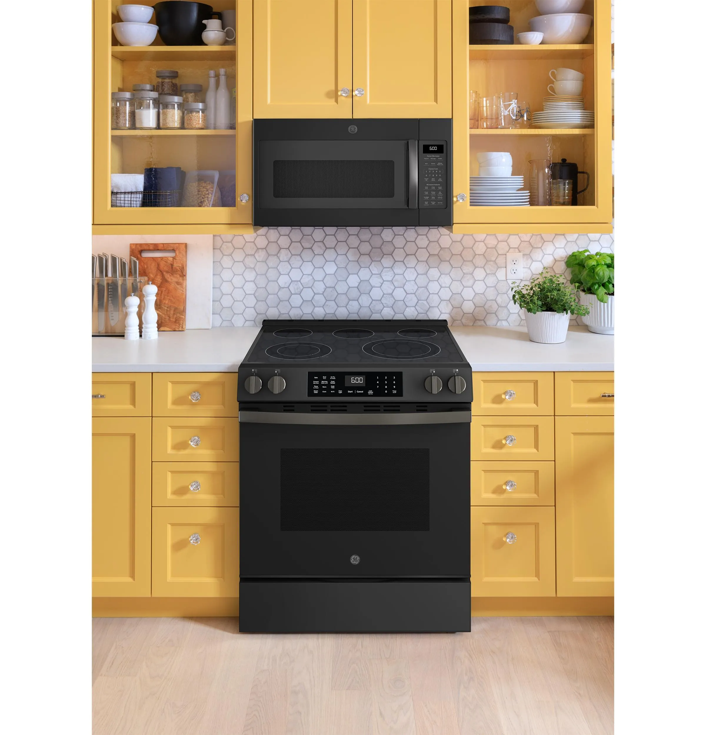 Ge Appliances GRS600AVDS Ge? 30" Slide-In Electric Convection Range With No Preheat Air Fry And Easywash&#8482; Oven Tray