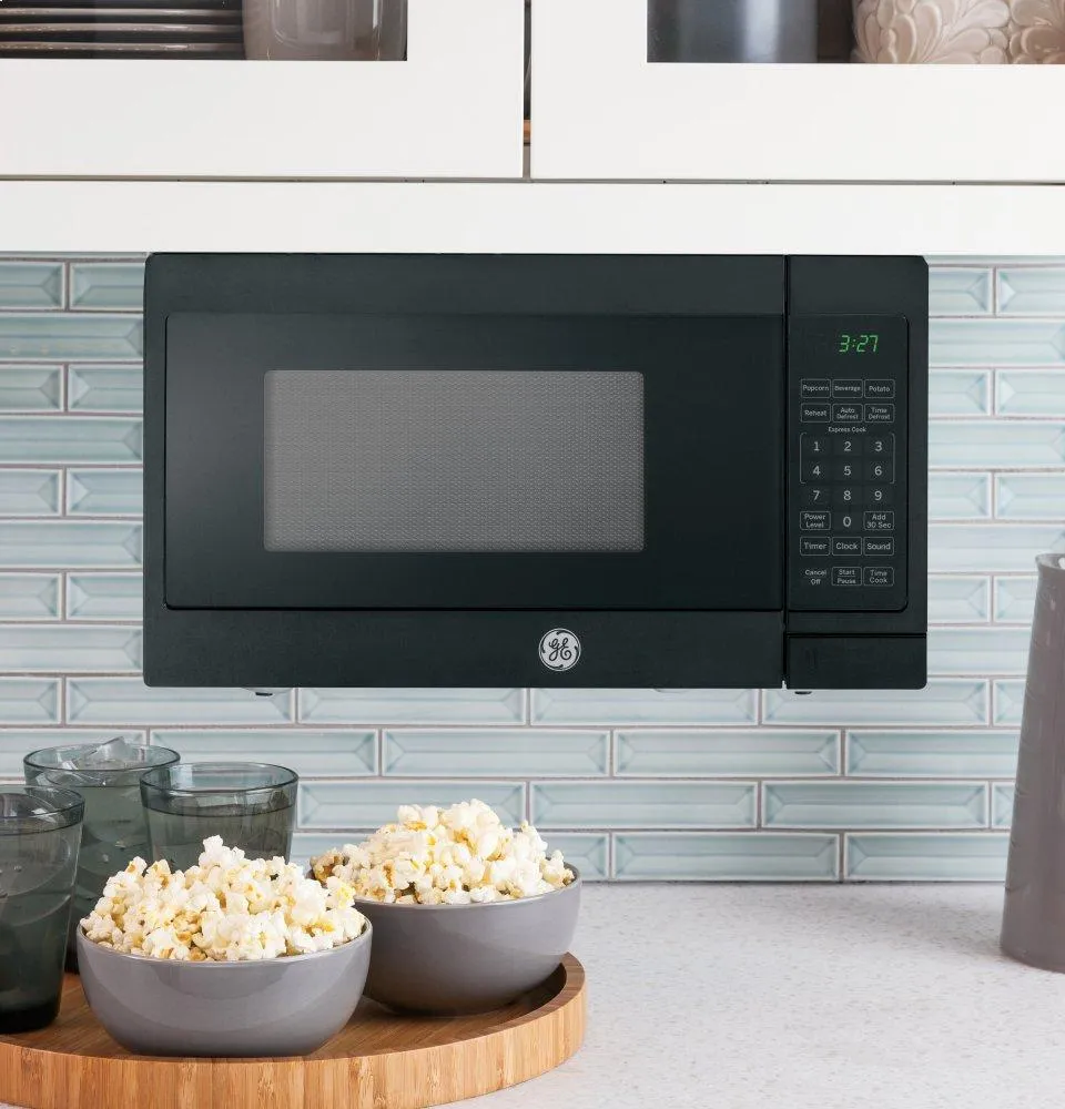 Ge Appliances JEM3072DHBB Ge 0.7 Cu. Ft. Capacity Countertop Microwave Oven