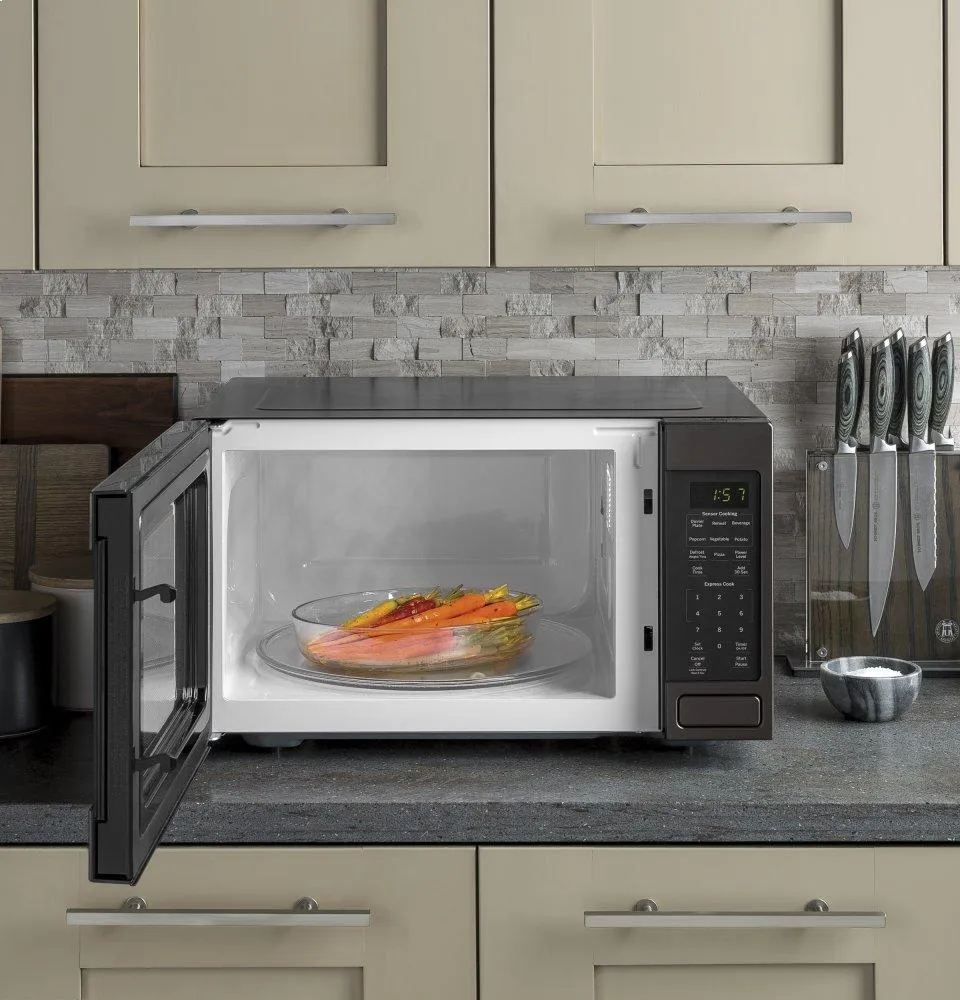 Ge Appliances JES1657BMTS Ge 1.6 Cu. Ft. Countertop Microwave Oven