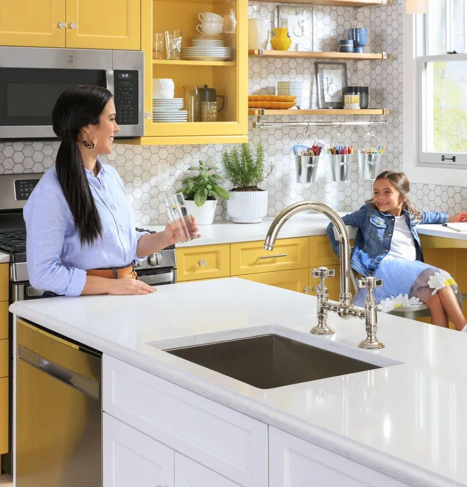 Ge Appliances JVM6175YKFS Ge 1.7 Cu. Ft. Over-The-Range Sensor Fingerprint Resistant Microwave Oven
