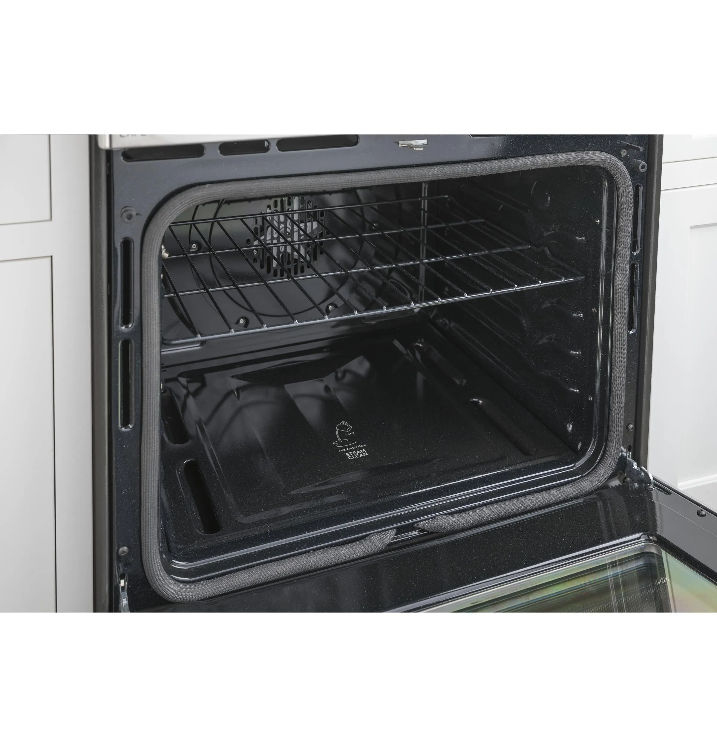 Ge Appliances PB900YVFS Ge Profile&#8482; 30" Smart Free-Standing Electric Convection Fingerprint Resistant Range With No Preheat Air Fry
