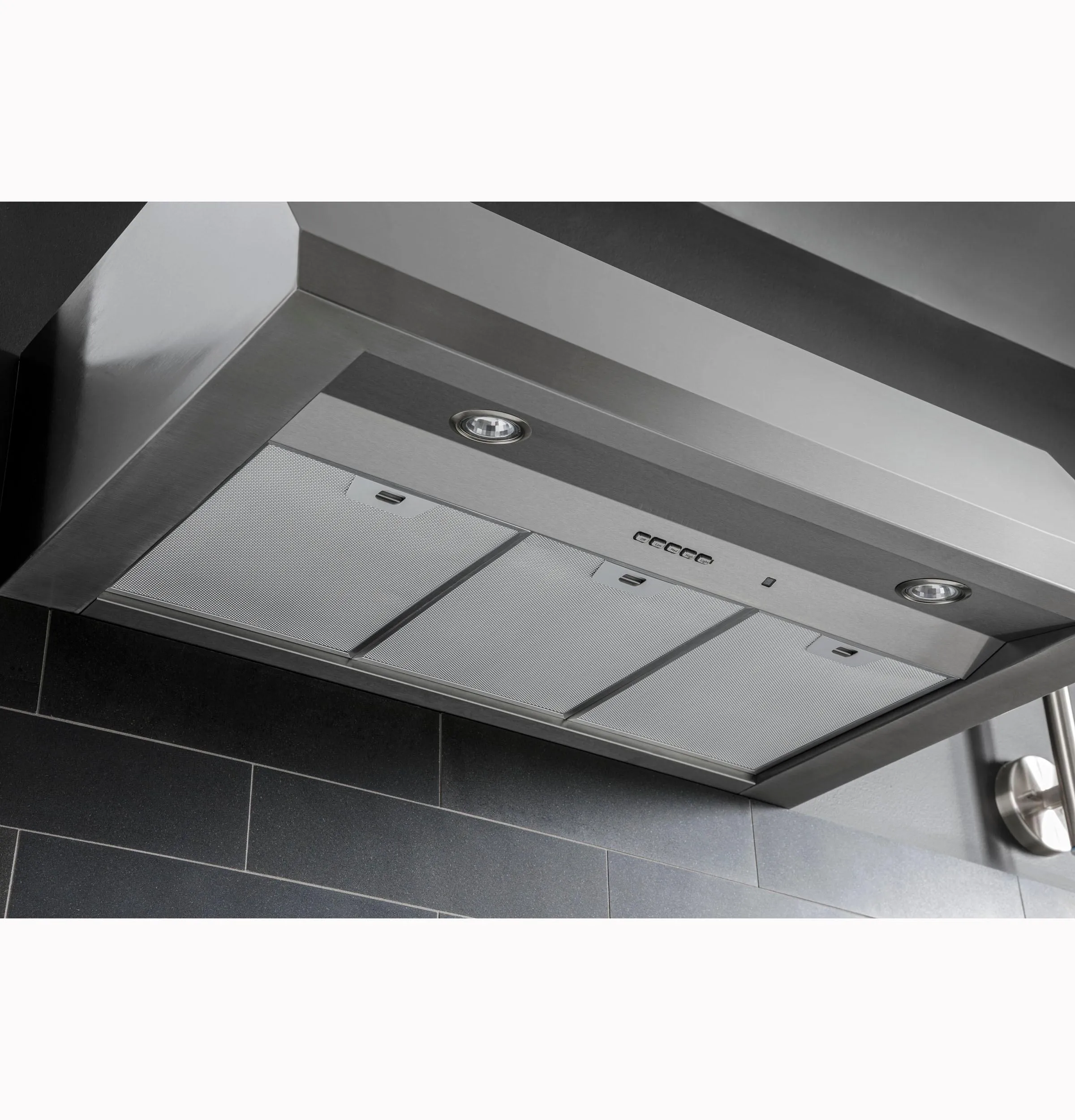 Ge Appliances UBW30YIEWSS 30" Commercial Style Hood