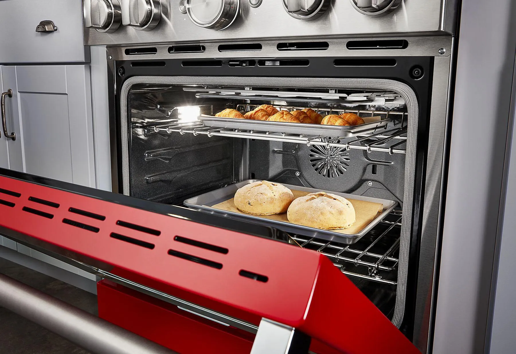 Kitchenaid KFDC500JPA Kitchenaid 30'' Smart Commercial-Style Dual Fuel Range With 4 Burners - Passion Red