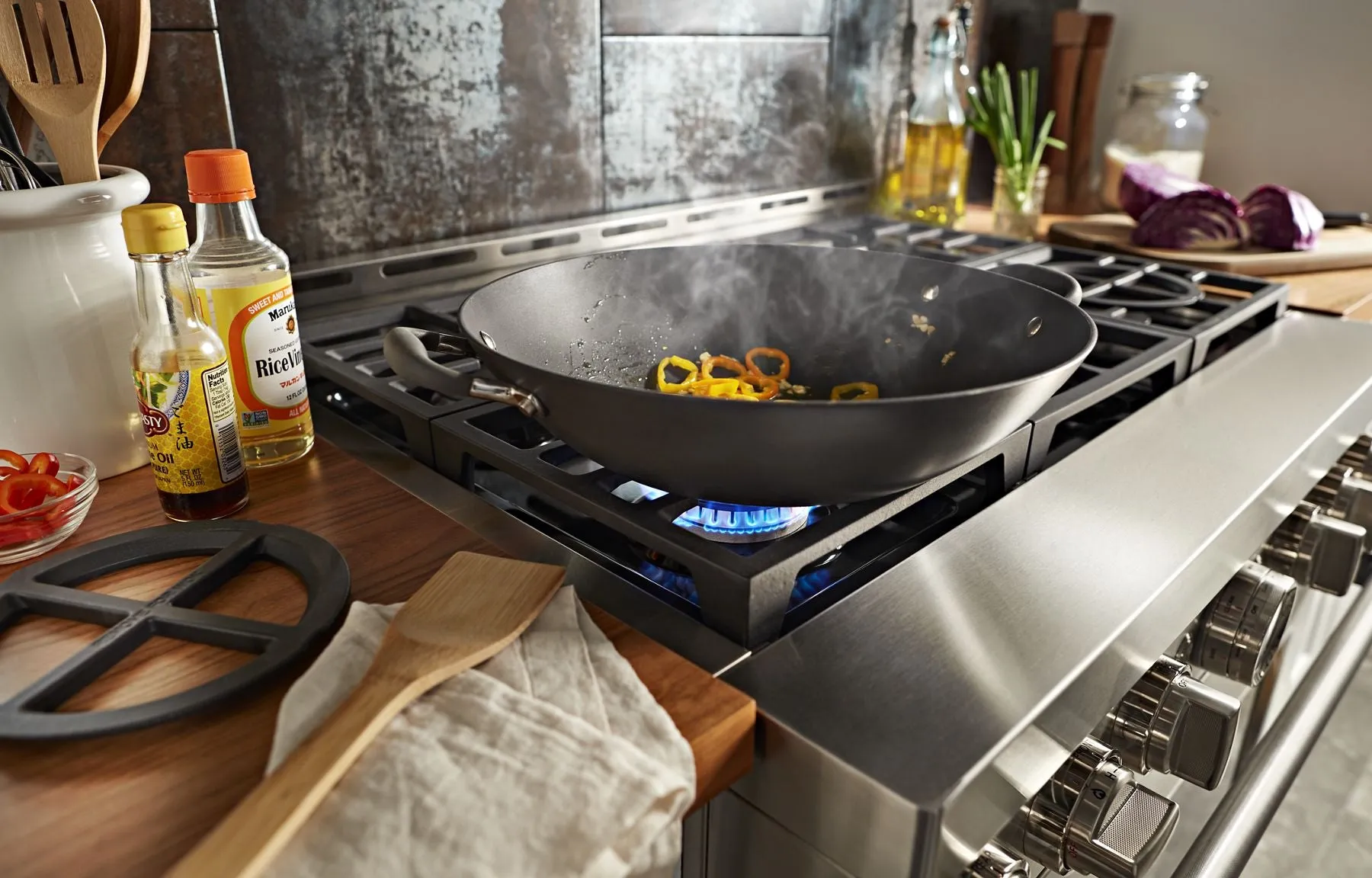 Kitchenaid KFGC506JIB Kitchenaid 36'' Smart Commercial-Style Gas Range With 6 Burners - Ink Blue