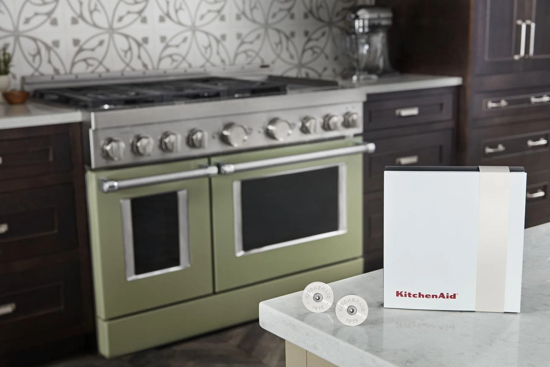 Kitchenaid W11368841MP Kitchenaid Commercial-Style Range Handle Medallion Kit - Mascarpone