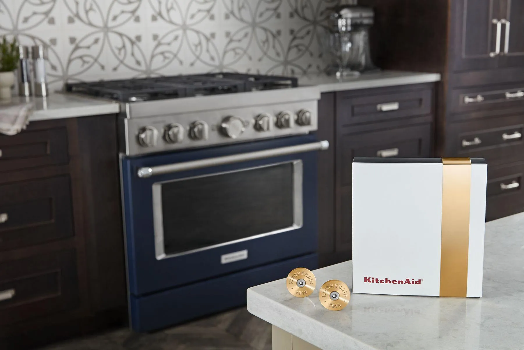 Kitchenaid W11368841NE Kitchenaid Commercial-Style Range Handle Medallion Kit - New Gold