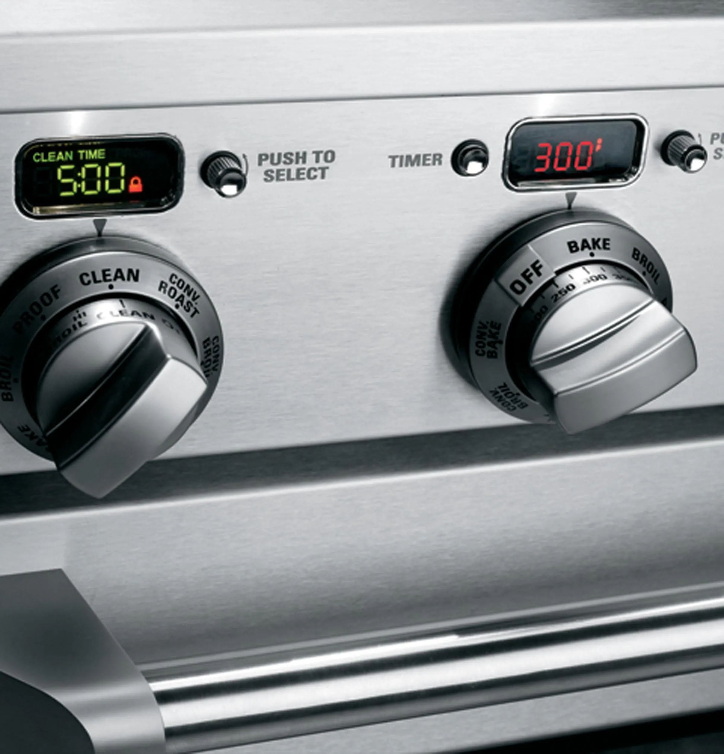 Monogram ZGP304LRSS Monogram 30" All Gas Professional Range With 4 Burners (Liquid Propane)