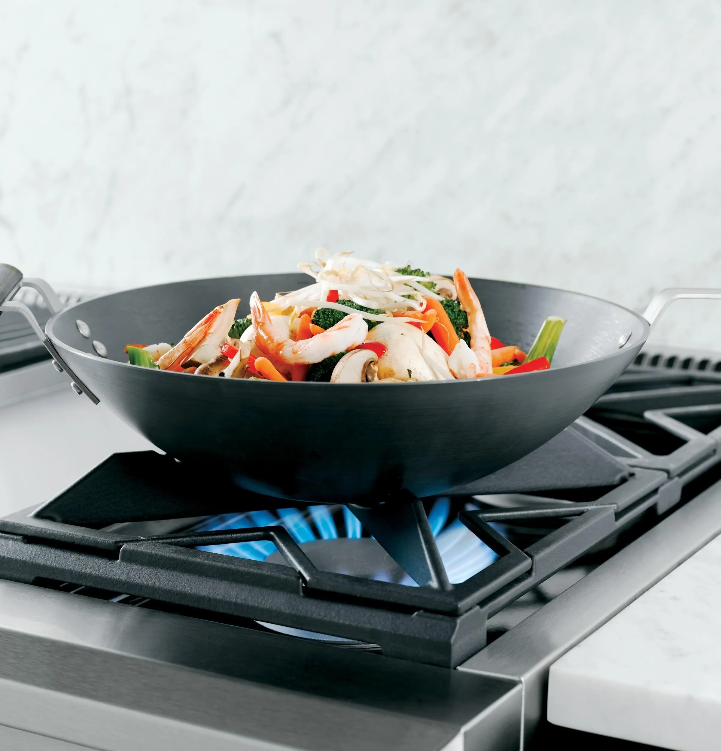 Monogram ZGP304NRSS Monogram 30" All Gas Professional Range With 4 Burners (Natural Gas)