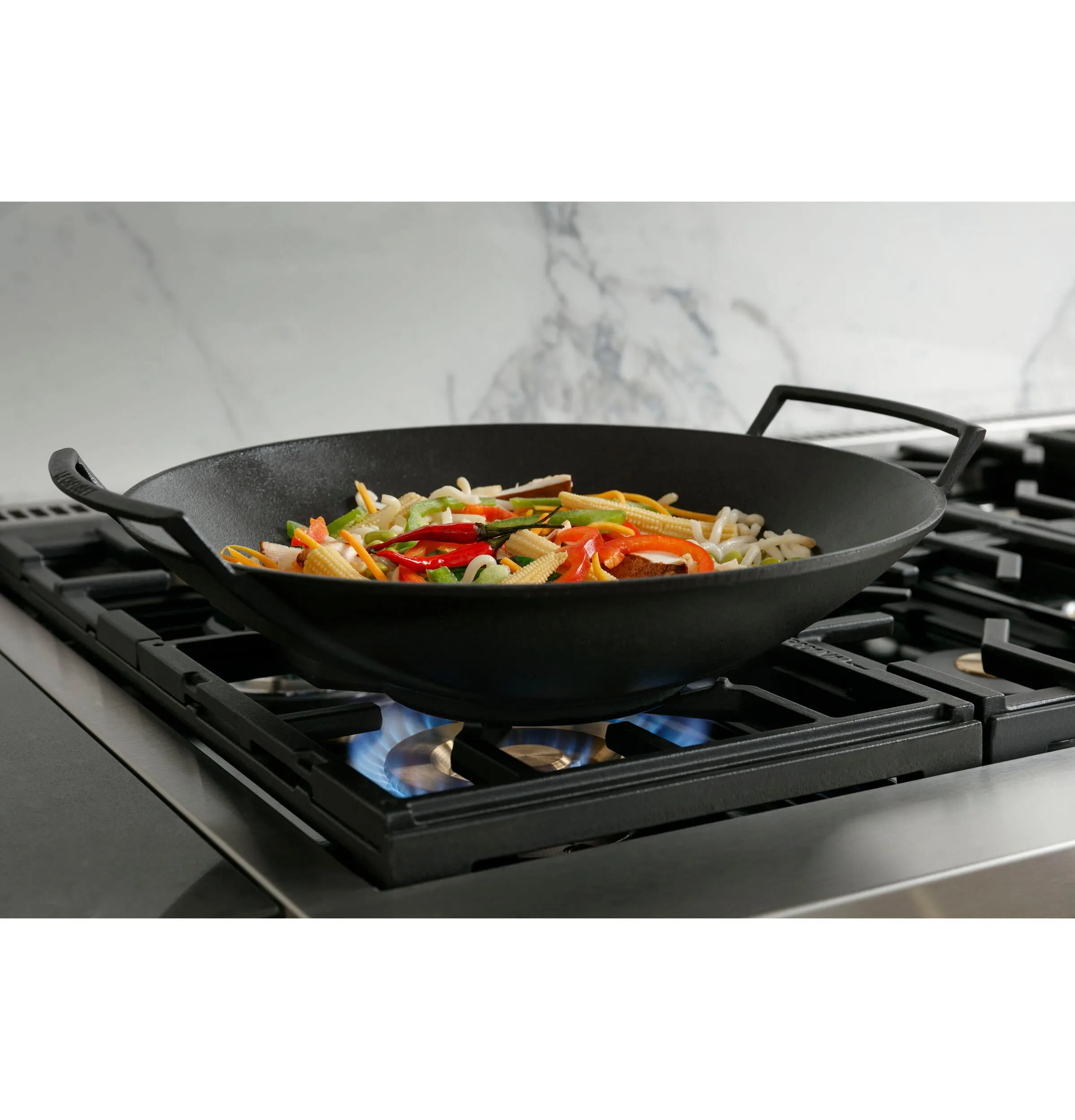 Monogram ZGU366NTSS Monogram 36" Professional Gas Rangetop With 6 Burners (Natural Gas)
