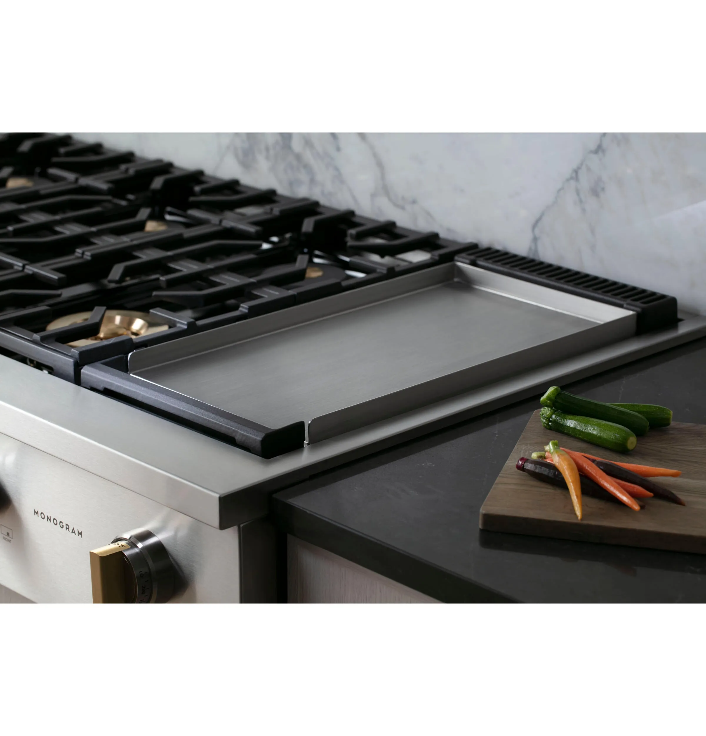 Monogram ZGU486NDTSS Monogram 48" Professional Gas Rangetop With 6 Burners And Griddle (Natural Gas)