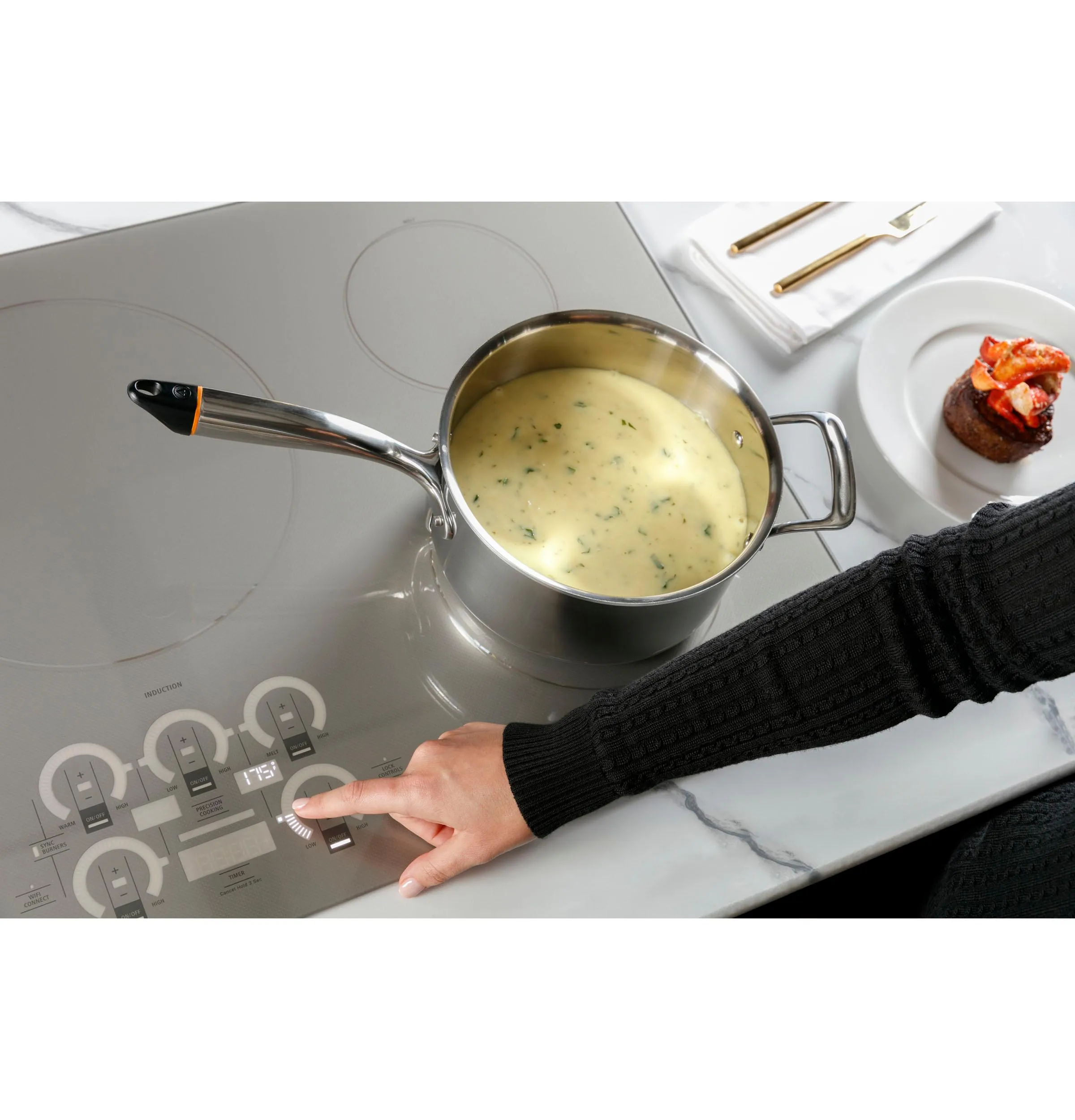 Monogram ZHU36RSTSS Monogram 36" Induction Cooktop