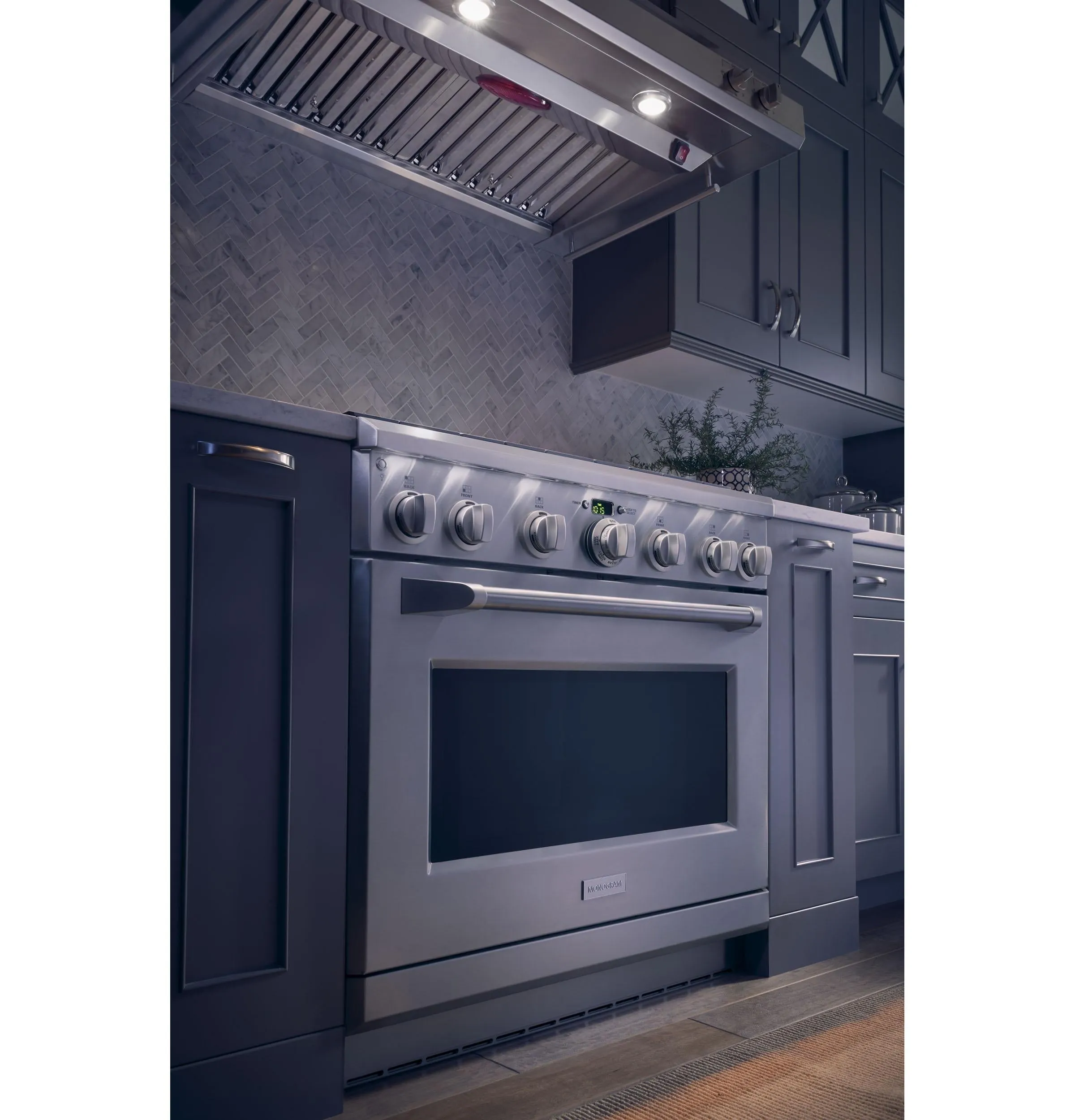 Monogram ZV36SSJSS Monogram 36" Stainless Steel Professional Hood