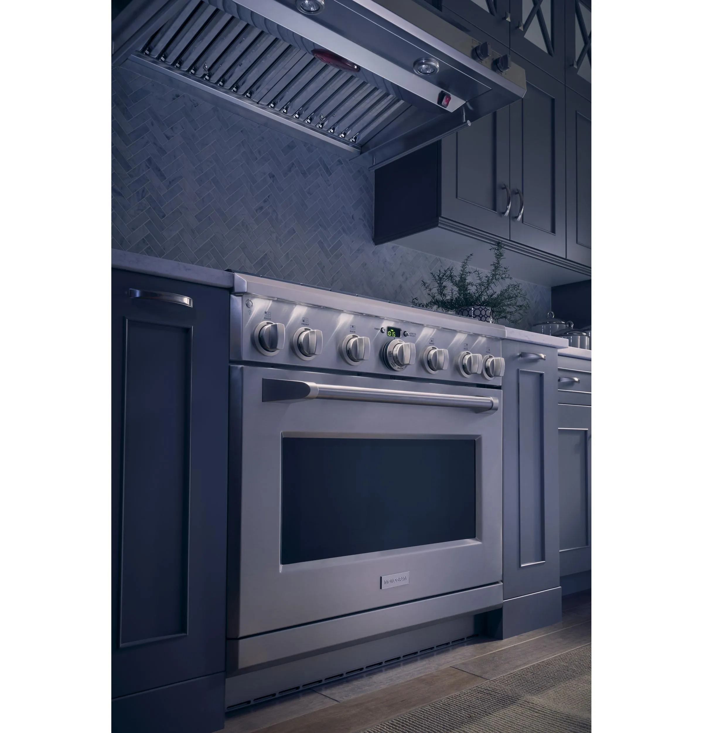 Monogram ZV36SSJSS Monogram 36" Stainless Steel Professional Hood