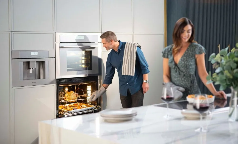 Thermador MEM301WS 30-Inch Masterpiece Combination Wall Oven